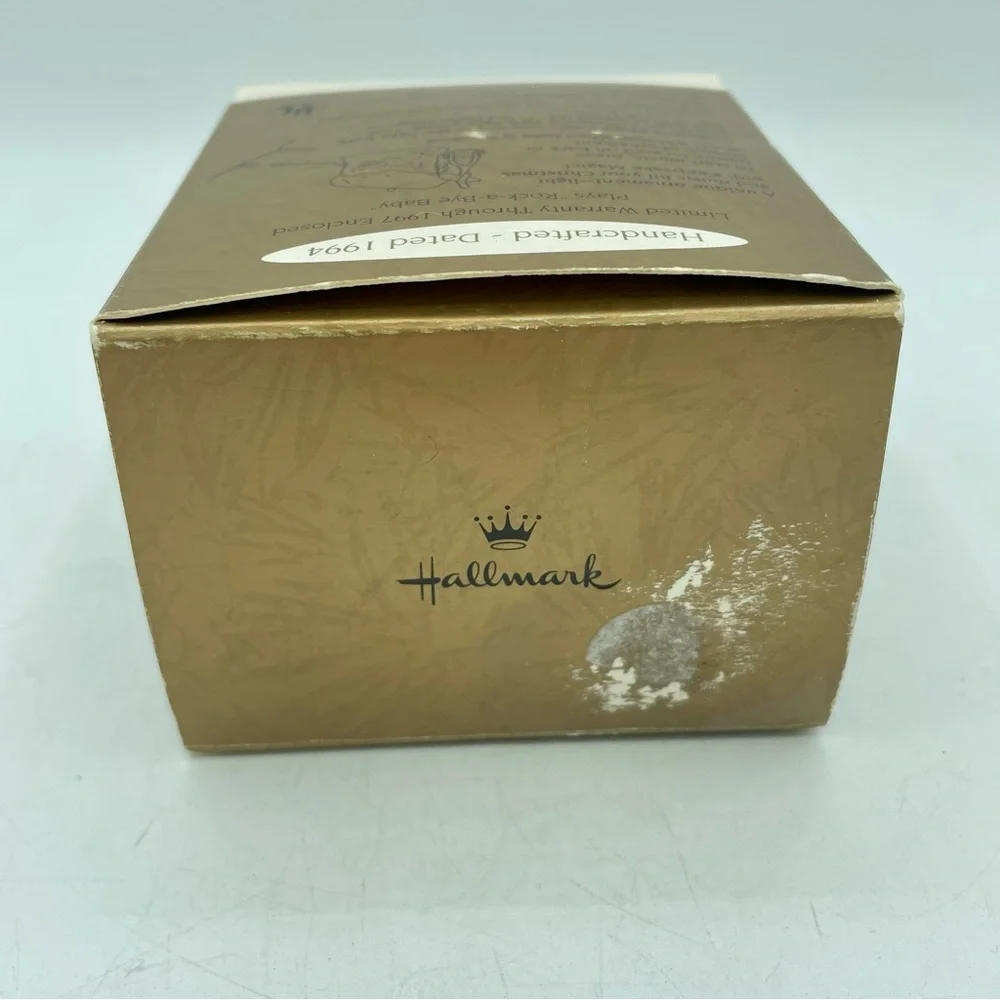 1994 Hallmark Baby’s First Christmas Ornament Lights Music Magic Squirrels - Picture 11 of 12